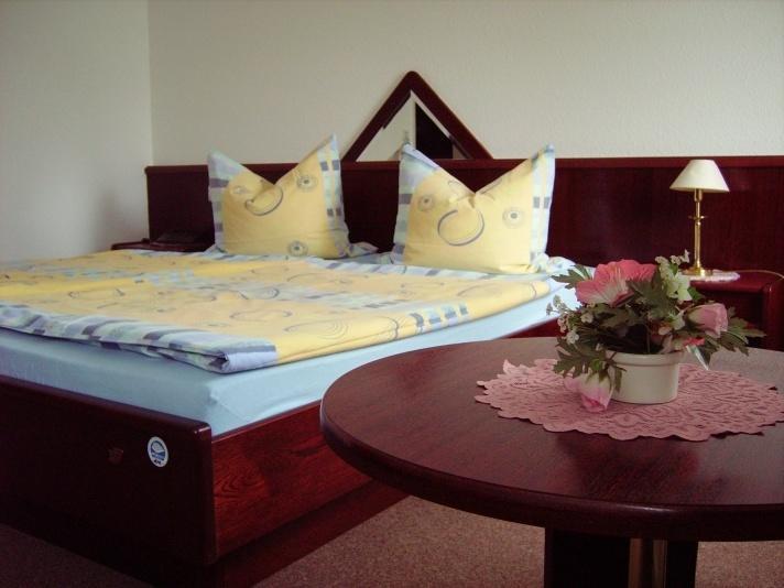 Hotel Siegmar Im Geschaftshaus Chemnitz Habitación foto